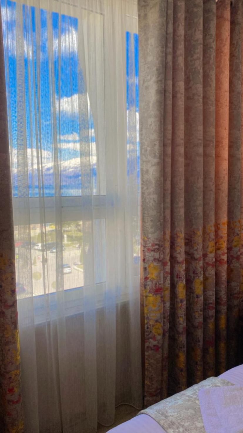 British Hotel Pogradec Kültér fotó